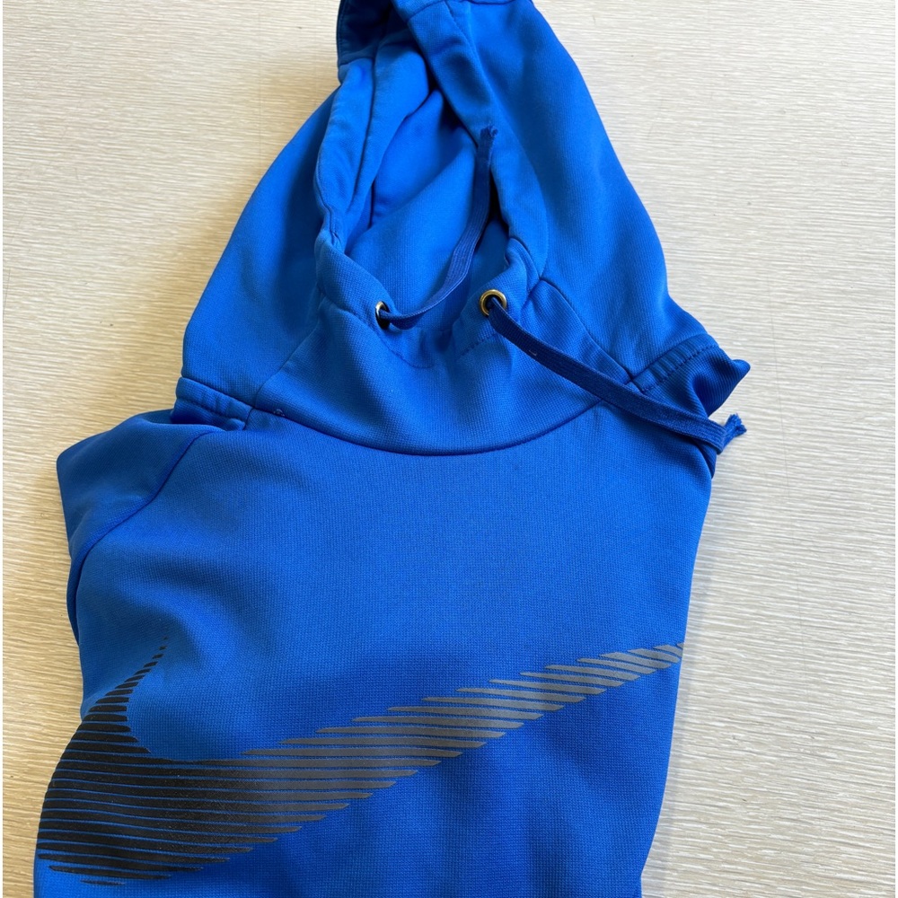 Boys blue Nike Therma-Fit Sz L